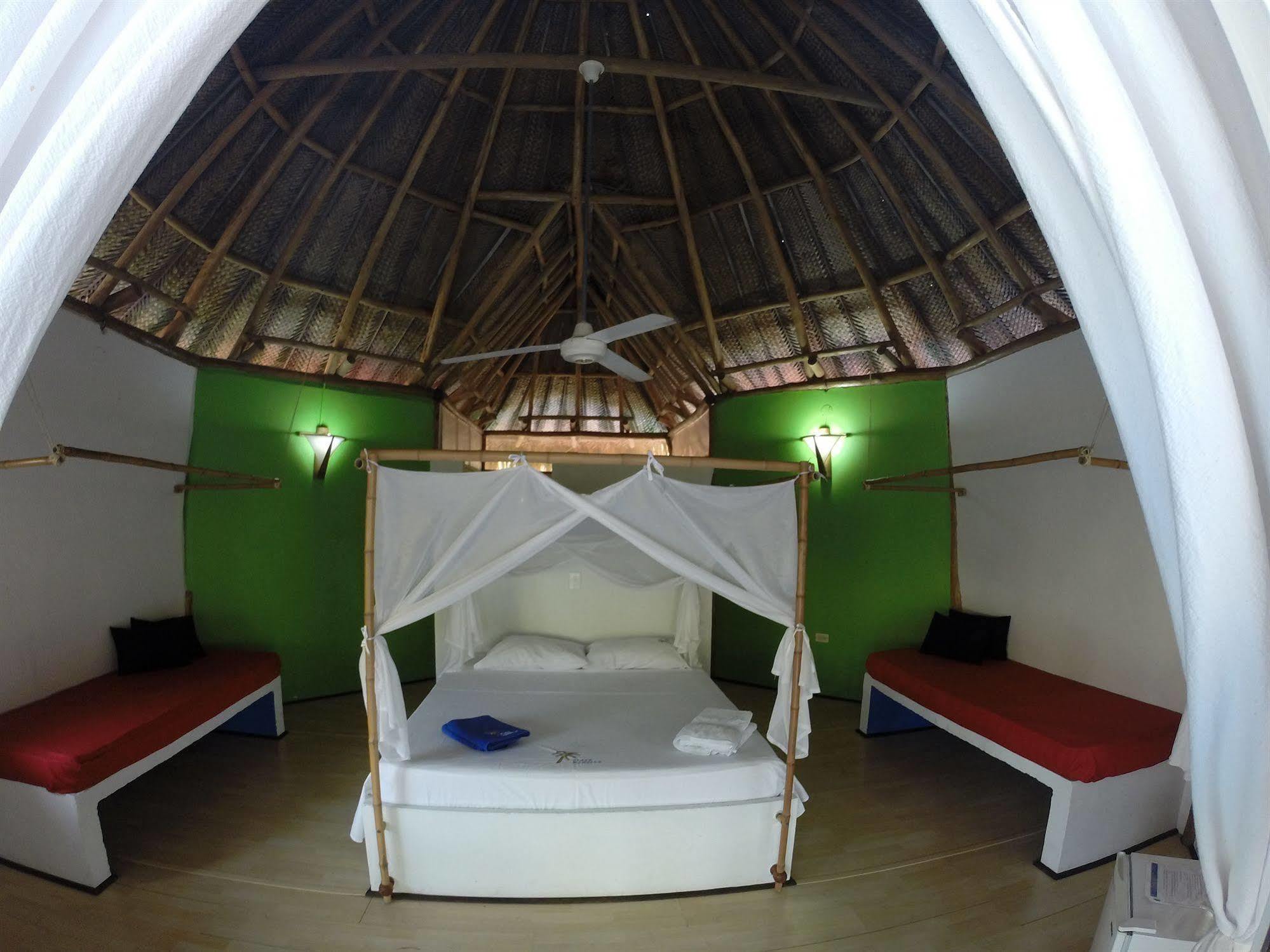 Hotel Playa Mandala بالومينو المظهر الخارجي الصورة