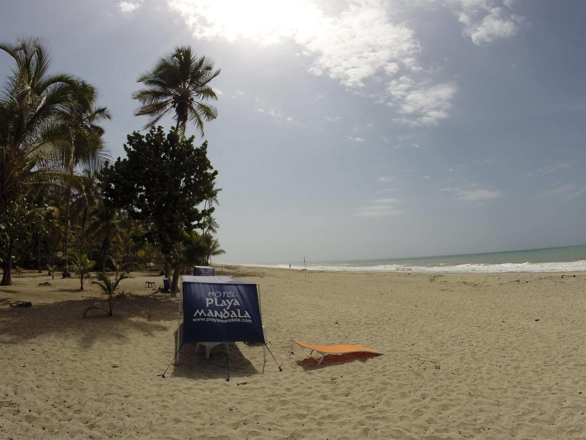 Hotel Playa Mandala بالومينو المظهر الخارجي الصورة